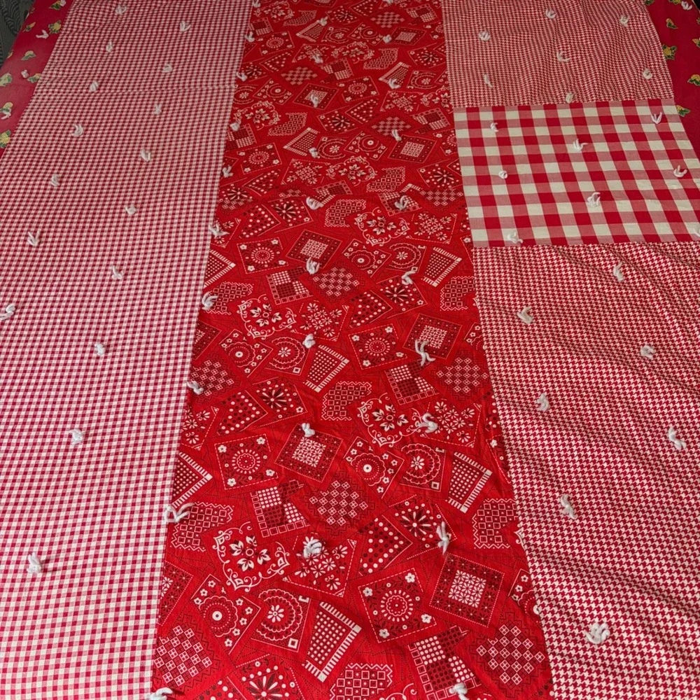 Vintage Red Patchwork Tied Quilt Comforter Strawberry Bandana Gingham 86x78 READ